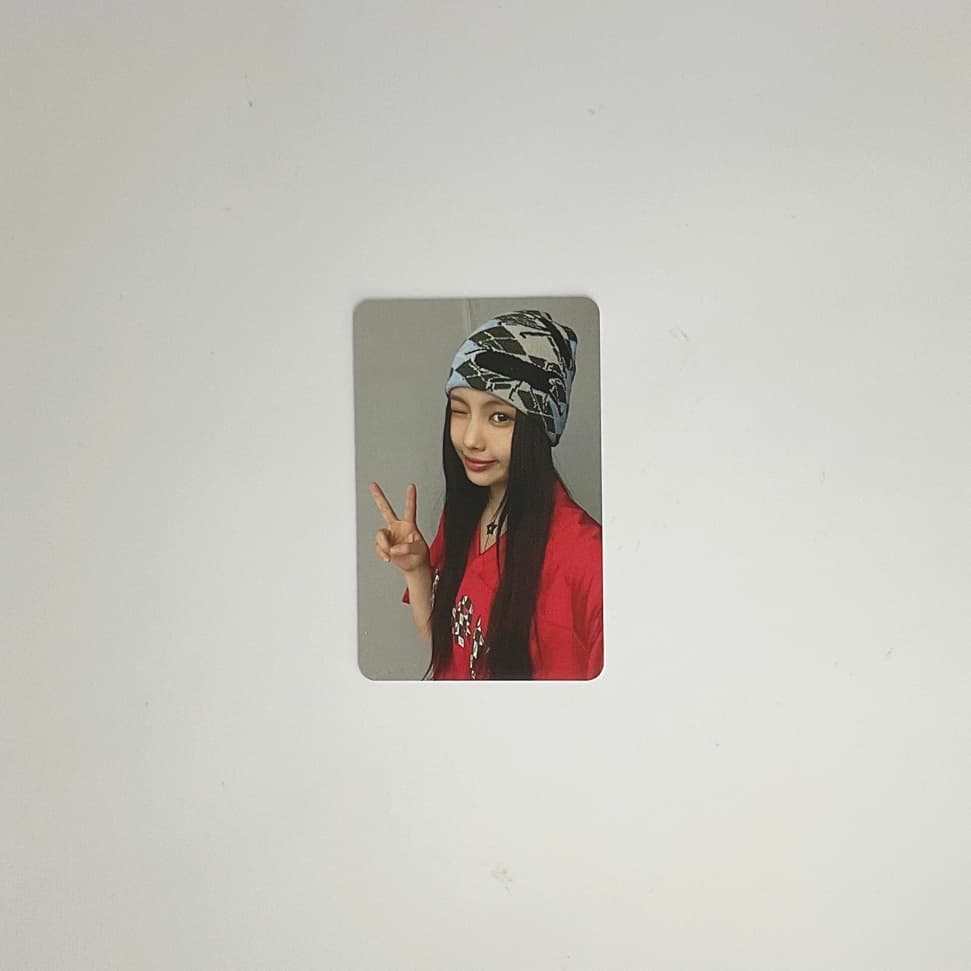 뉴진스 혜인 슈퍼내추럴 포토카드 NJ HYEIN SUPER NATURAL PHOTOCARD_1